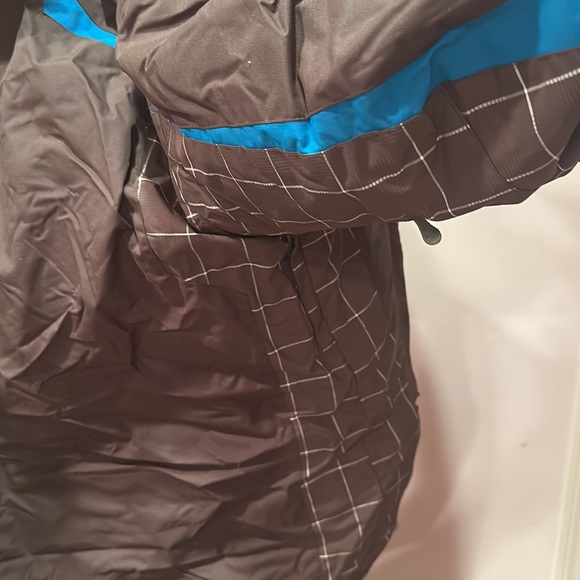 CC 2 in 1 winter jacket size medium - Picture 6 of 8